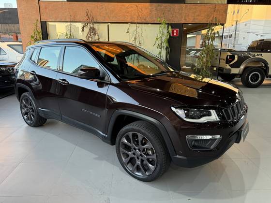 JEEP COMPASS 2.0 16V DIESEL S 4X4 AUTOMÁTICO JEEP COMPASS 2.0 16V DIESEL S 4X4 AUTOMÁTICO